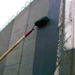Гидроизоляция стен частного дома. Как она делается и какие материалы используются?