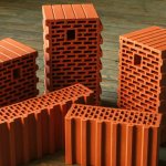Features of building houses from ceramic blocks